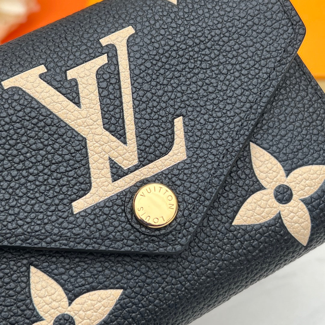 EN - New 1:1 rep  Wallet LUV 135