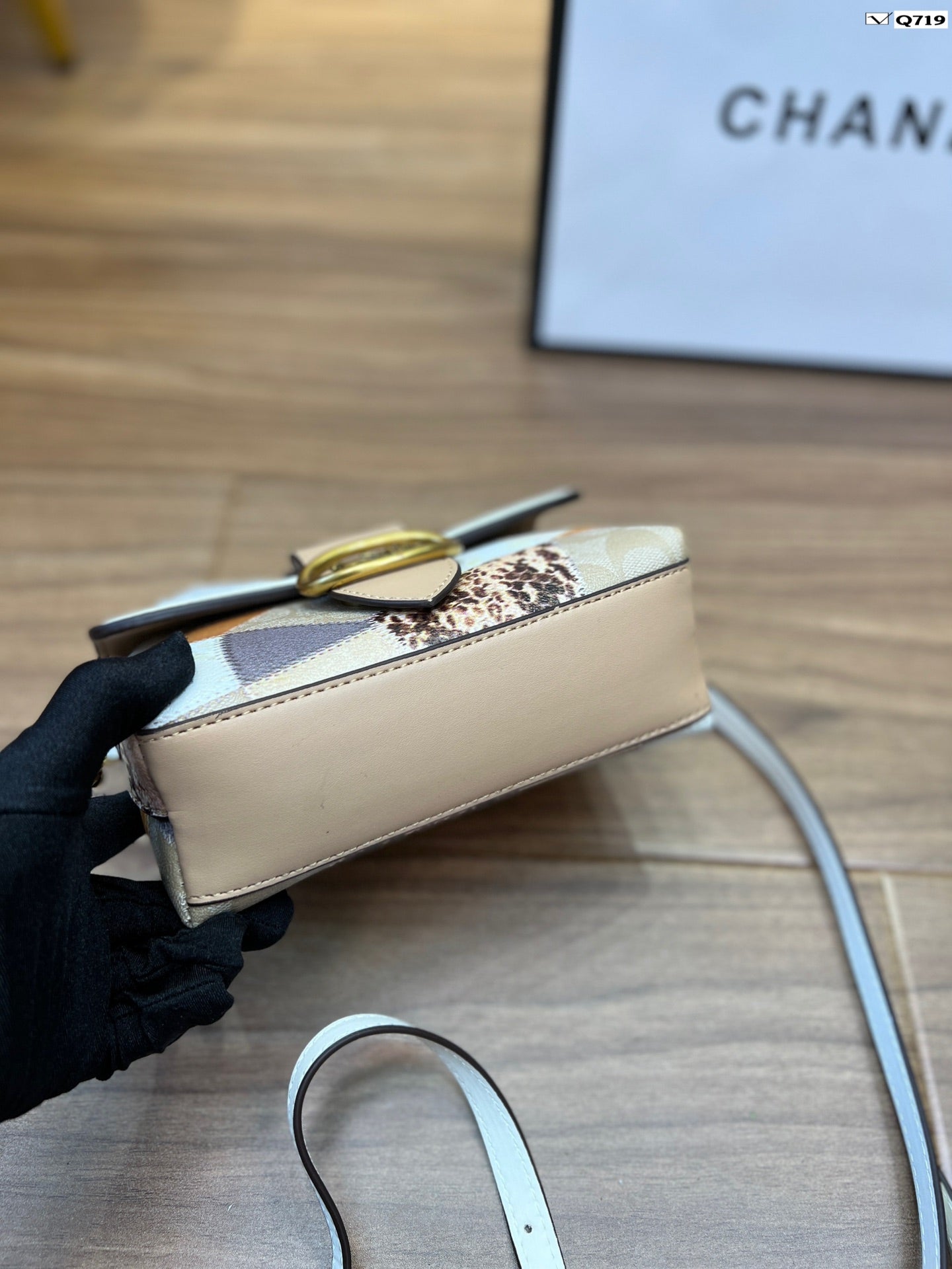 EN - New 1:1 rep Lux Top Quality CHL Bag 351
