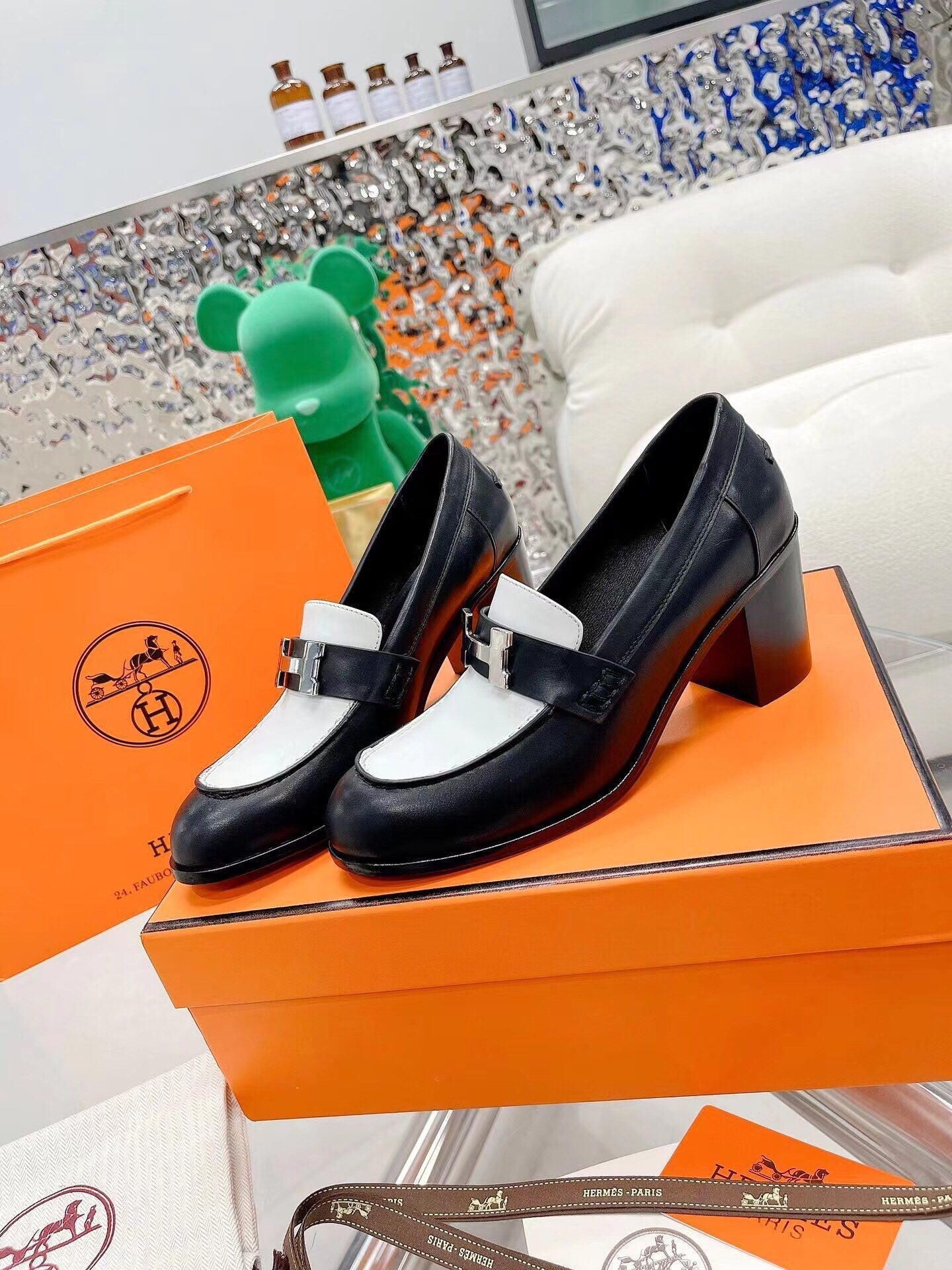 New 1:1 rep HM HIGH HEELS 013