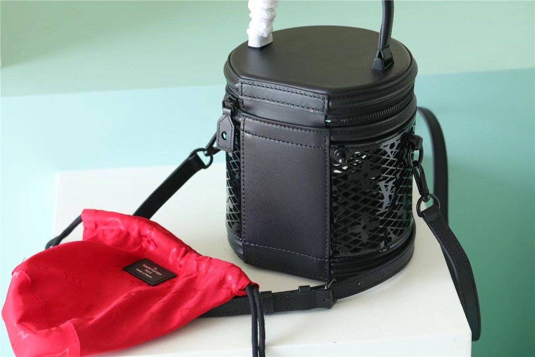 Top Quality Cannes Monogram Lace Black For Women, Womens Bags, Shoulder And Crossbody Bags 6.7in/17cm Top Quality M20363