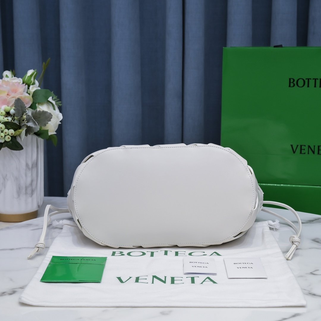 Top Quality Point White, For Women, Bags 9.8in/25cm
