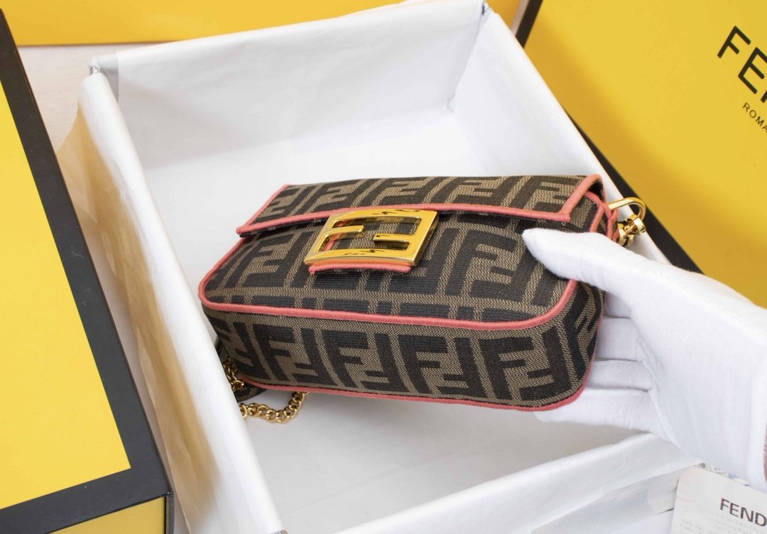EN - New 1:1 rep  Bags FEI 163