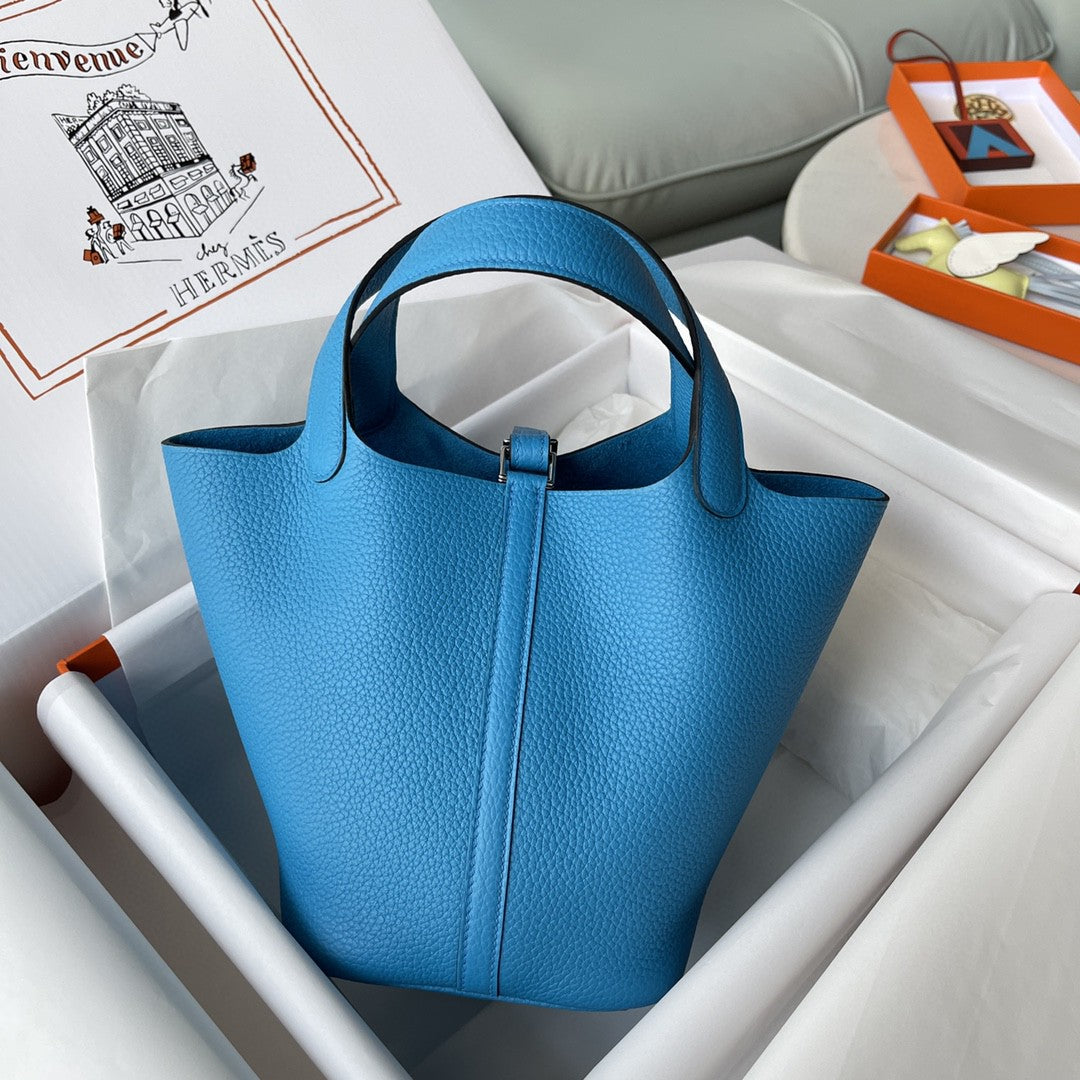Top Quality Picotin Lock 18 Bag Blue For Women, Handbags 7.1in/18cm
