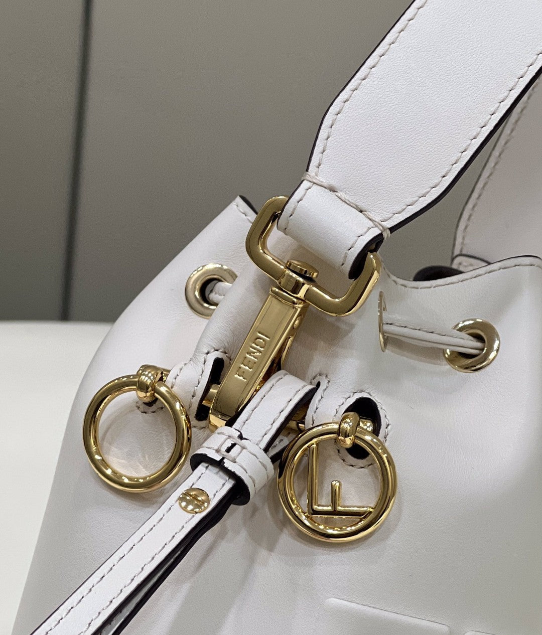 Top QualityTop Quality Mon Tresor White Mini-bag with stitching For Woman 18cm/7in 8BS010AGV0F0K7E