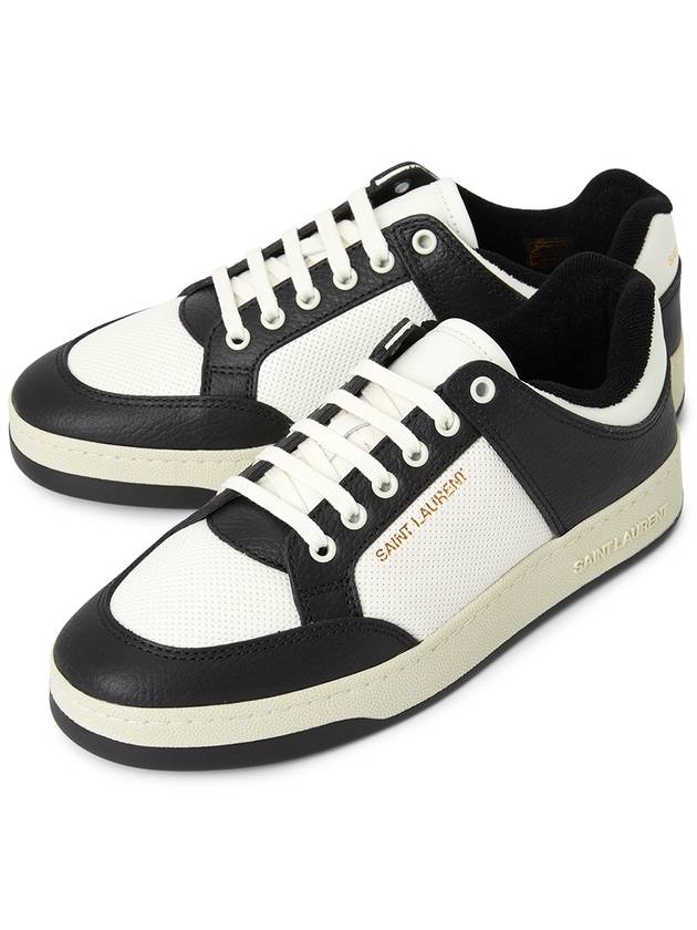 Luxury Saint Laurent Trending 2025 SL 61 Low Top Sneakers Black White