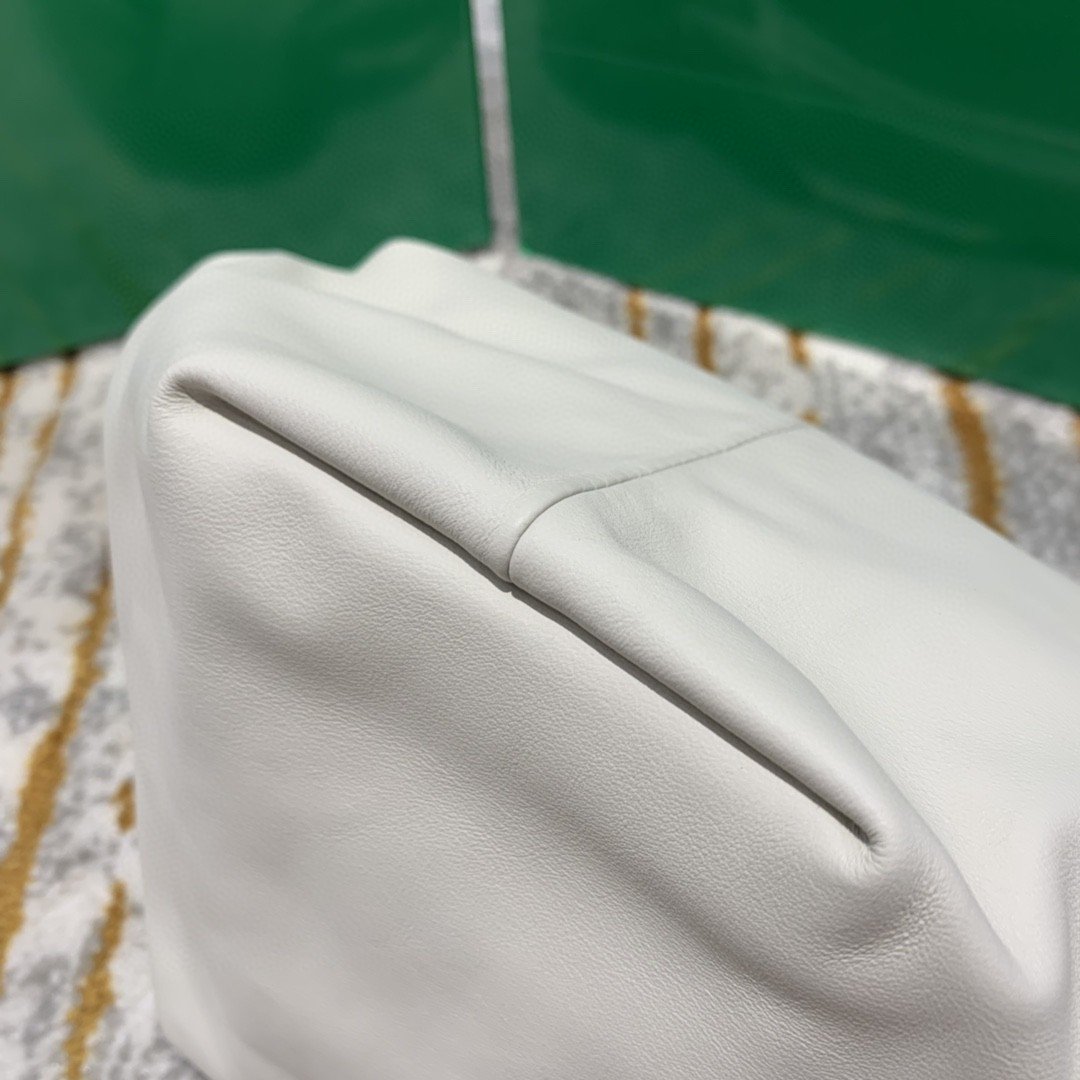 Top Quality Double Knot Bag For Women 11.8in/30cm In Chalk