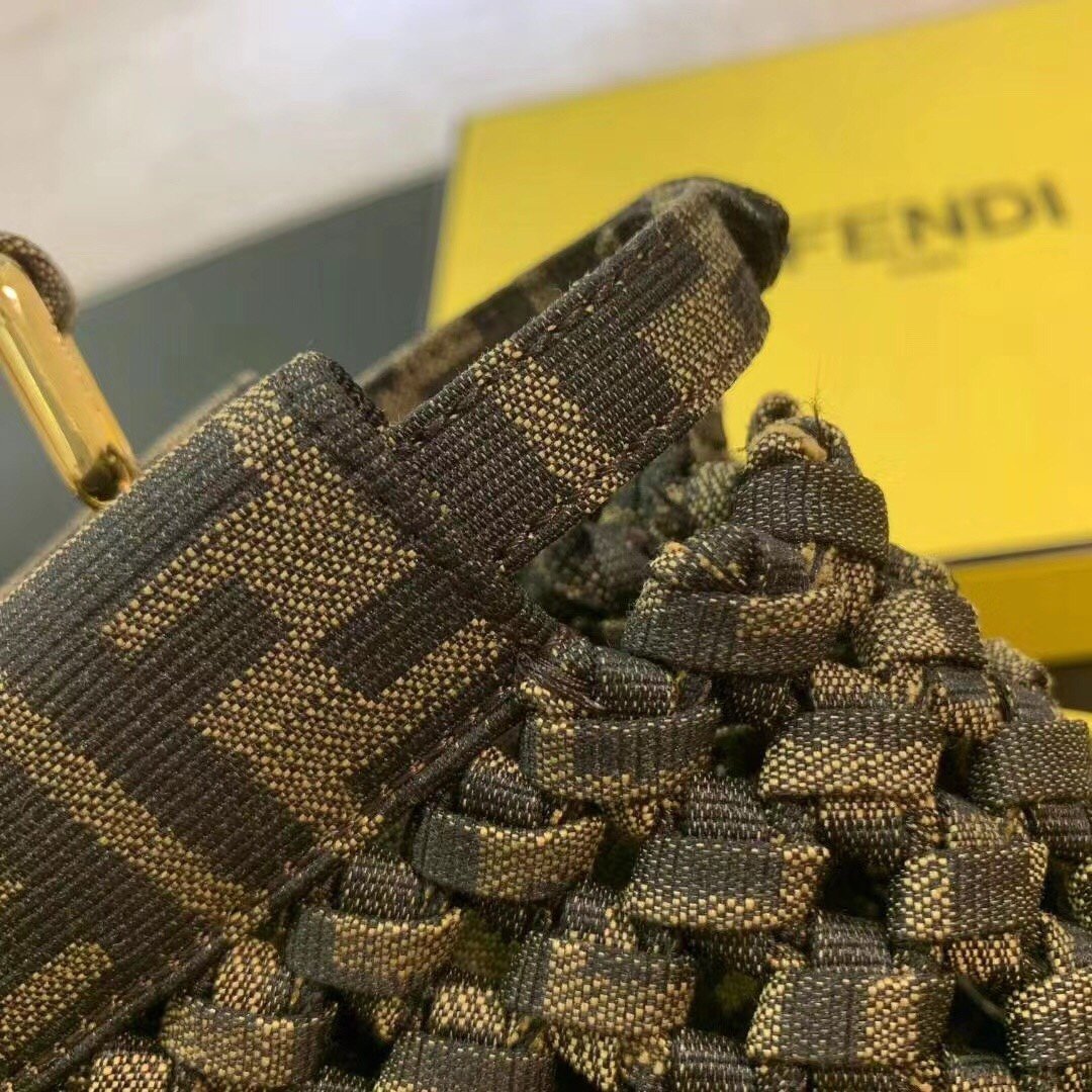 EN - New 1:1 rep  Bags FEI 181