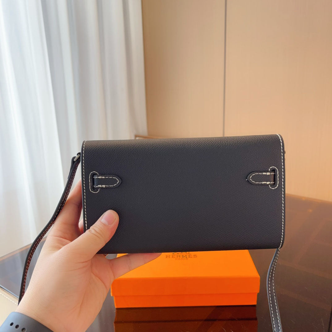 EN - New 1:1 rep  Bags HM 136