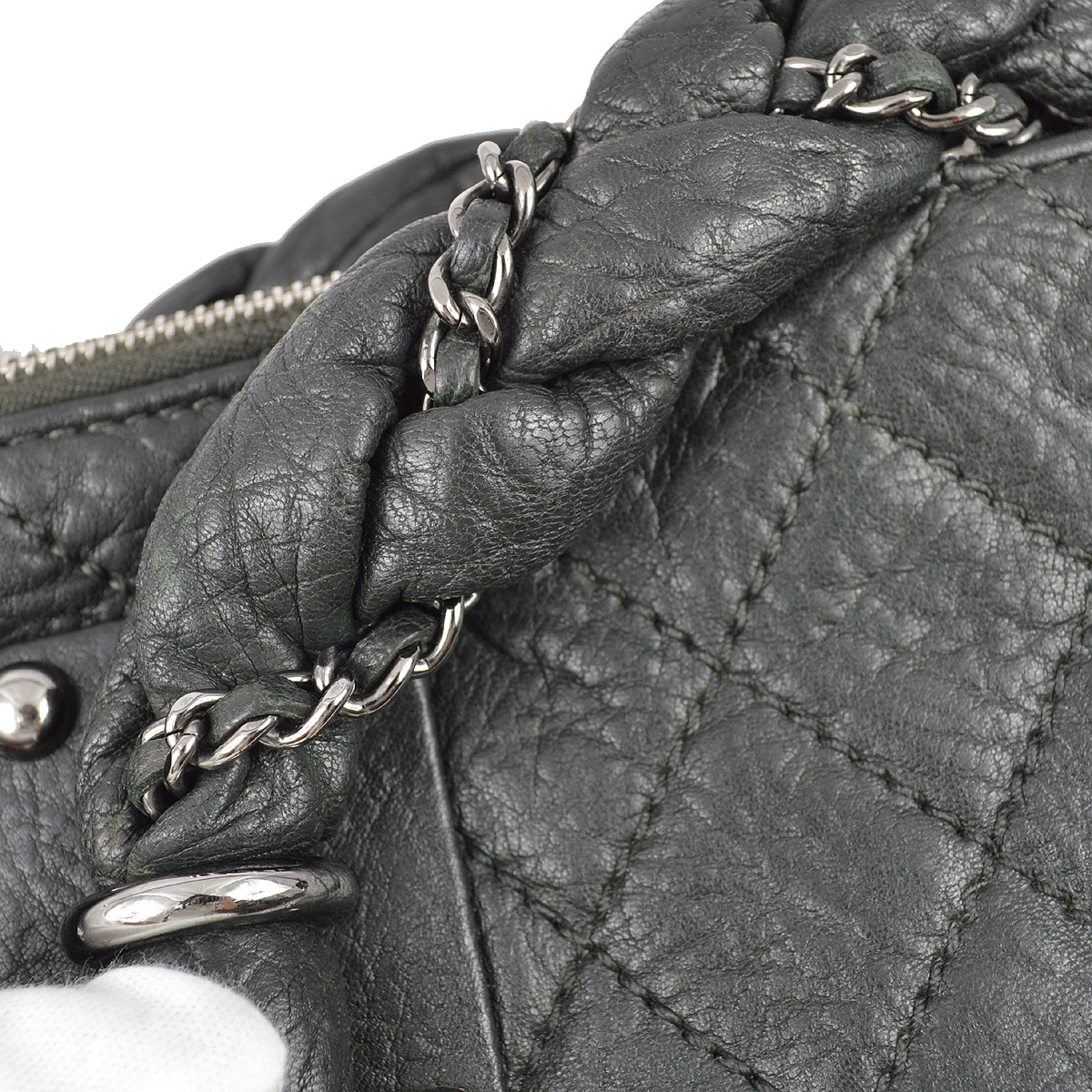 Chanel 2006-2008 Gray Quilted Shoulder Bag