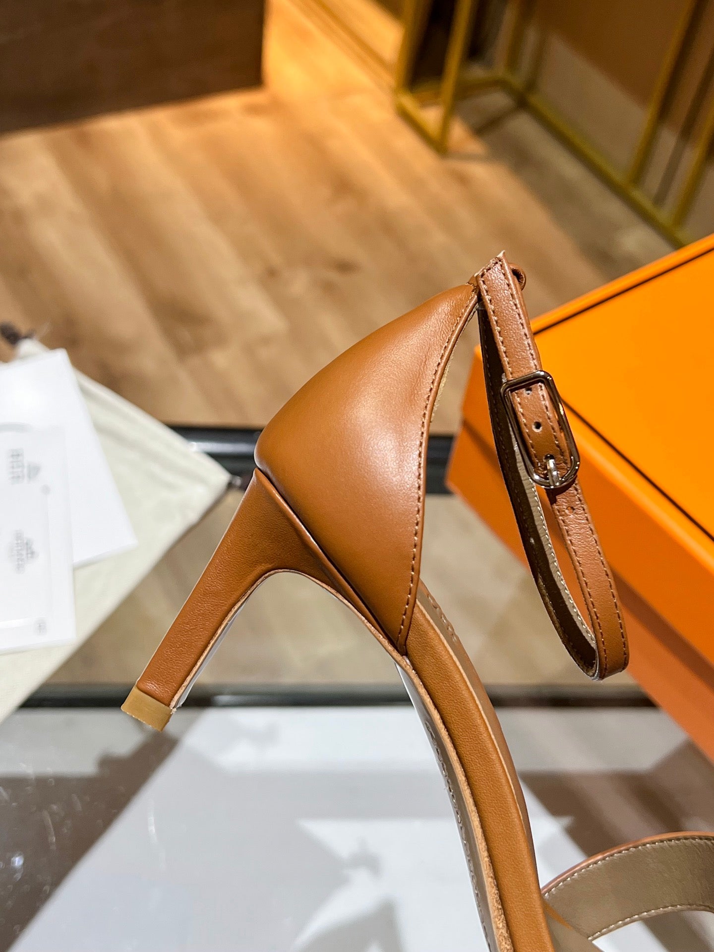 New 1:1 rep HM HIGH HEELS 038