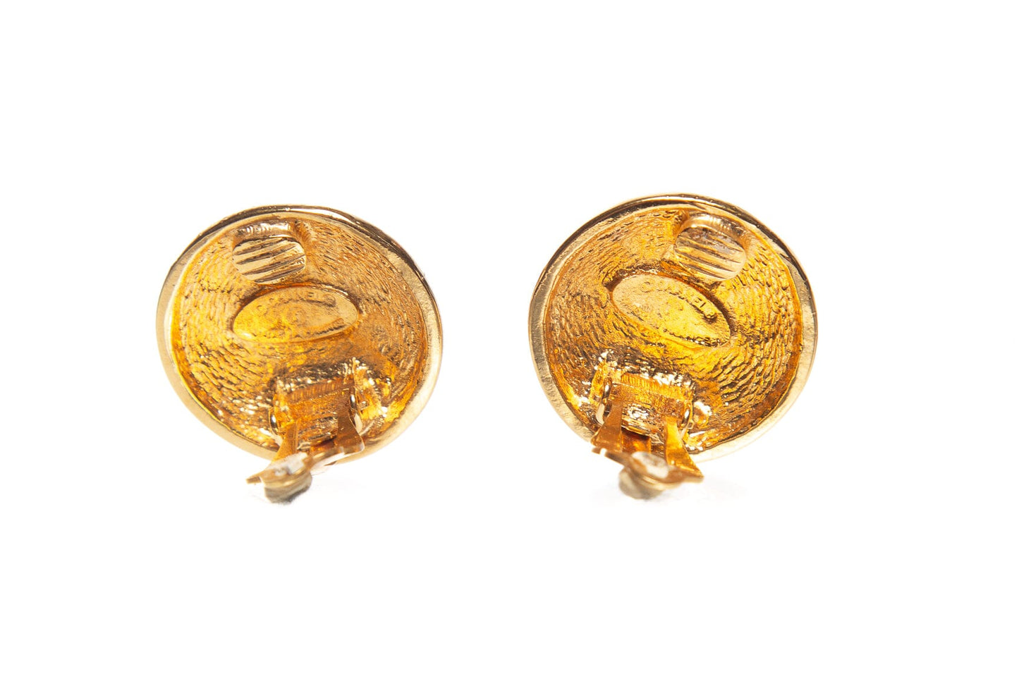 Chanel   Gold Quilted CC Clip-On Earrings