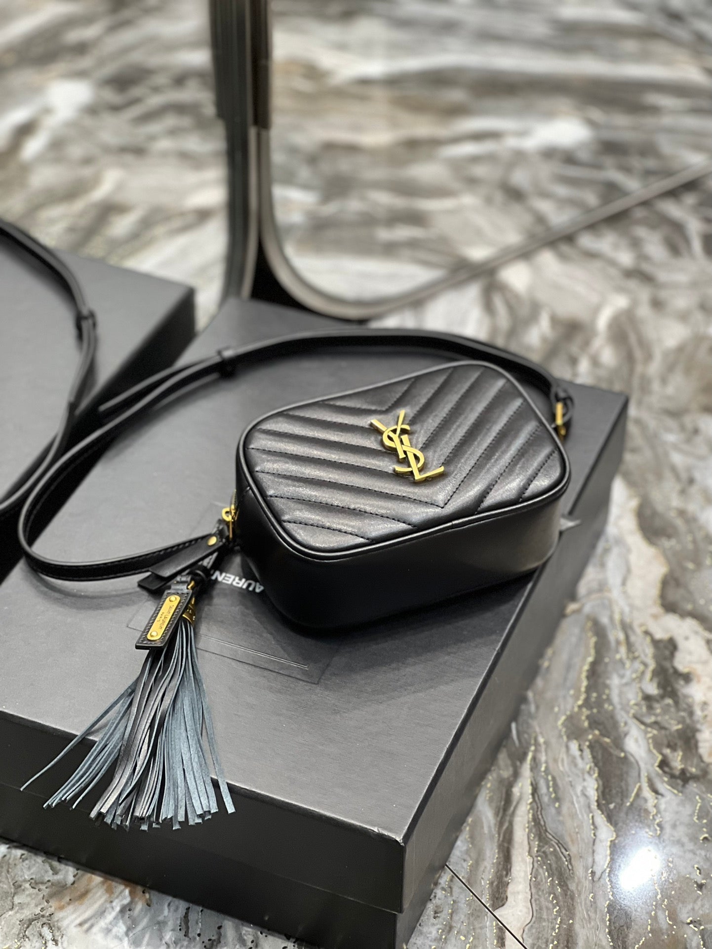 Top Quality Lou Belt Bag Black In Matelassé Gold Toned Hardware For Women 6.1in/15cm YSL 614031DV7071000