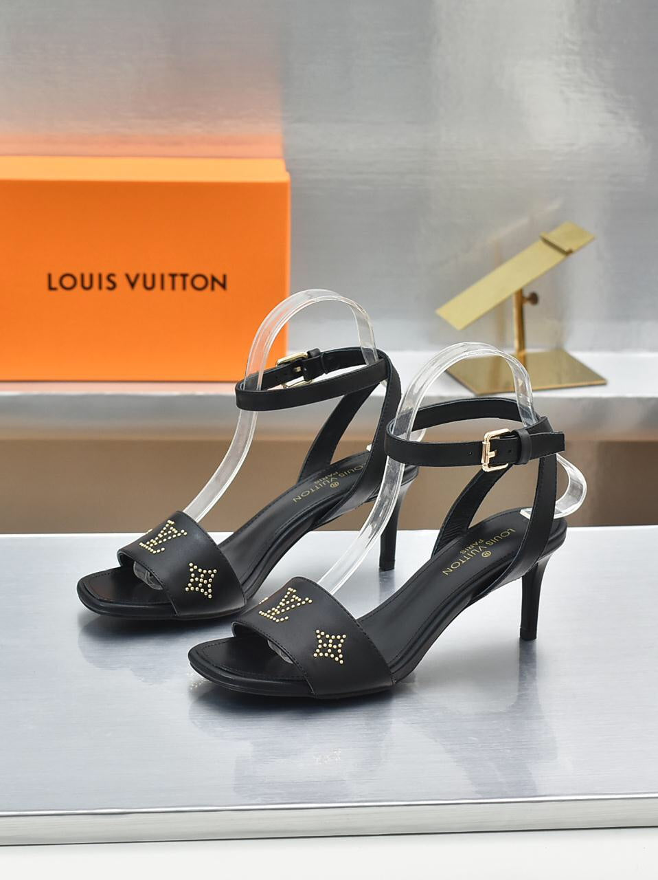 New 1:1 rep LUV High Heel Shoes 002