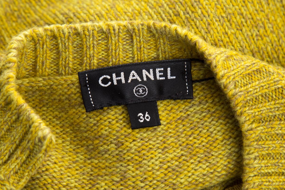 Chanel 2007 Chartre  Short Sleeve Sweater SZ 36