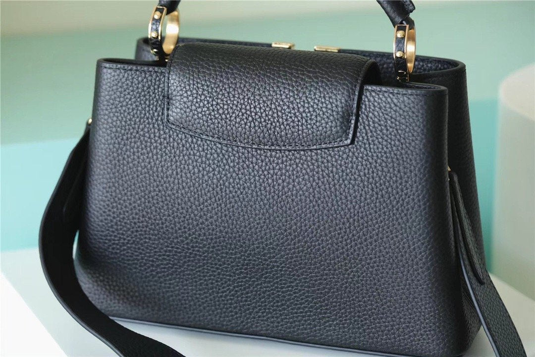 Top Quality Capucines BB Taurillon Black For Women,  Shoulder And Crossbody Bags 26cm/10.6in Top Quality