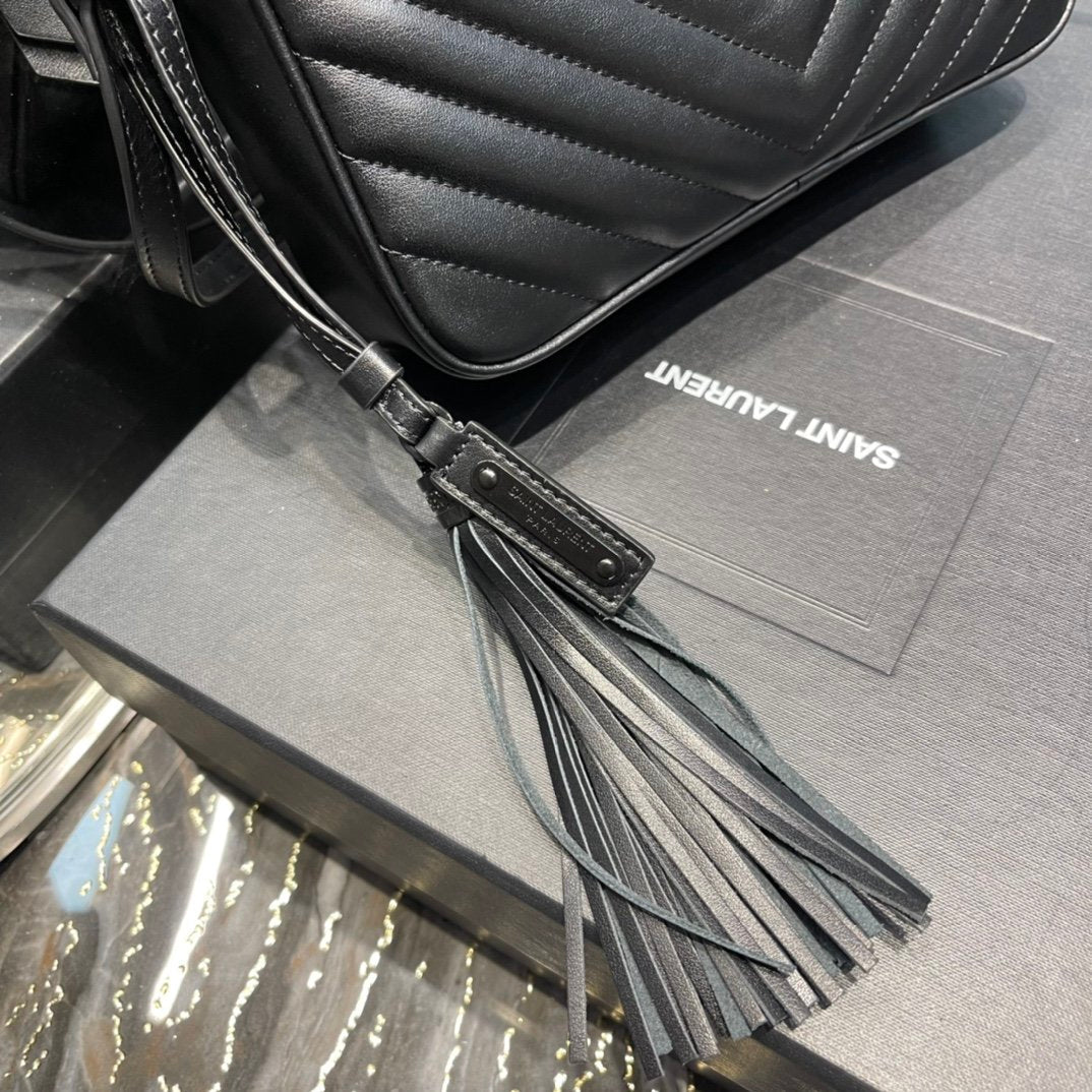 Top Quality Lou Camera Bag Black With Metal Hardware For Women 9in/23cm YSL 612544DV7081000
