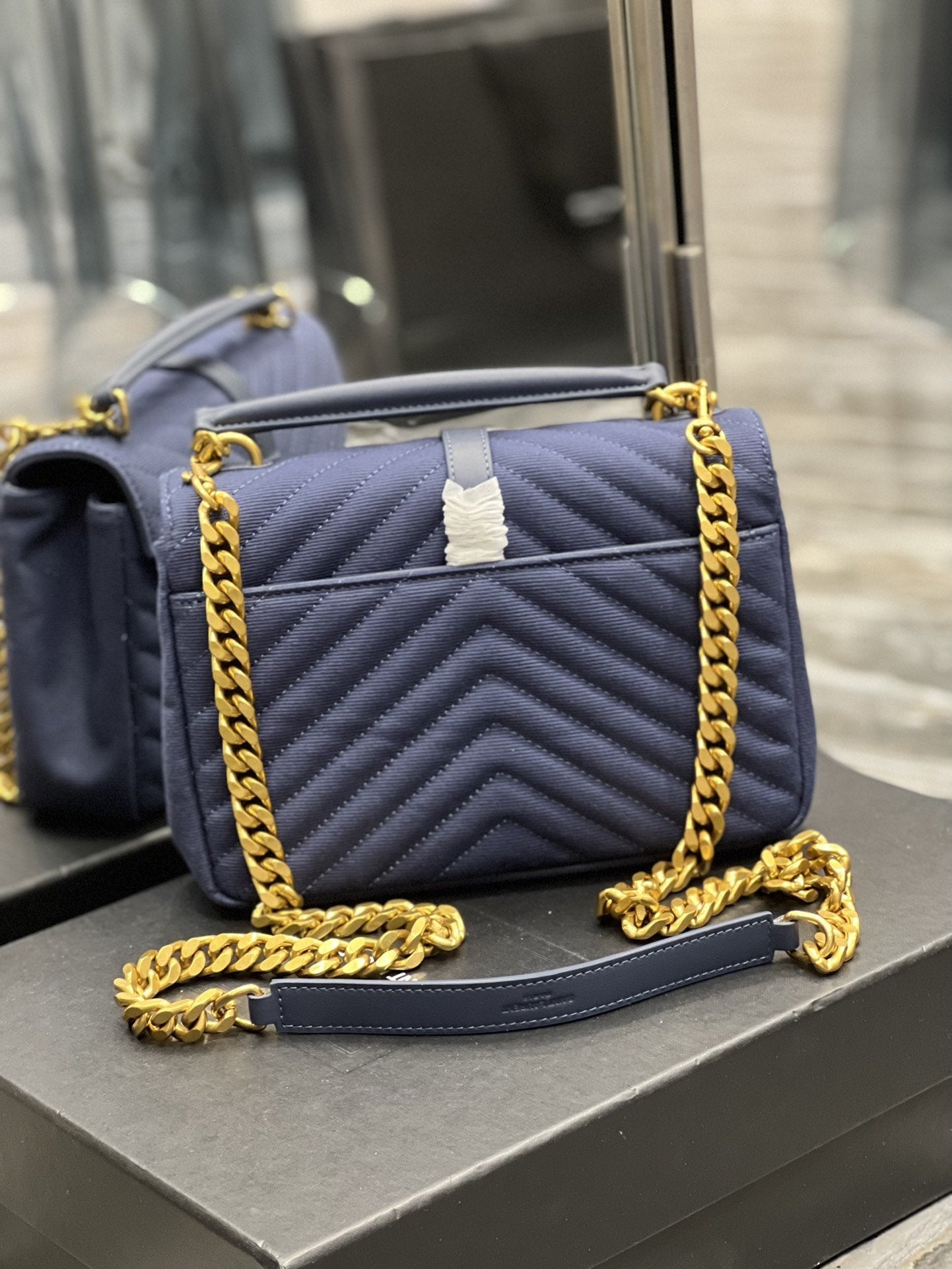 Top Quality Envelope MeTop Qualityum Bag Marine In Mix Matelassé Grain De Poudre Embossed Material For Women 9.4in/24cm YSL 600185BOW914147