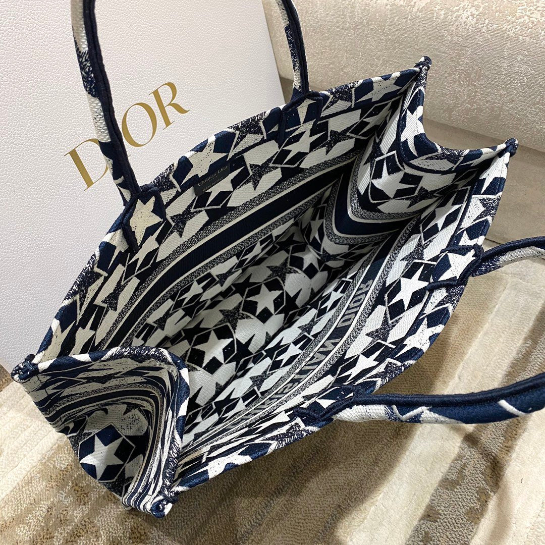 Top Quality Large Book Tote Blue and White Étoile Embroidery, Blue/White, For Women Womens Handbags, 41cm CD M1286ZTQX_M928