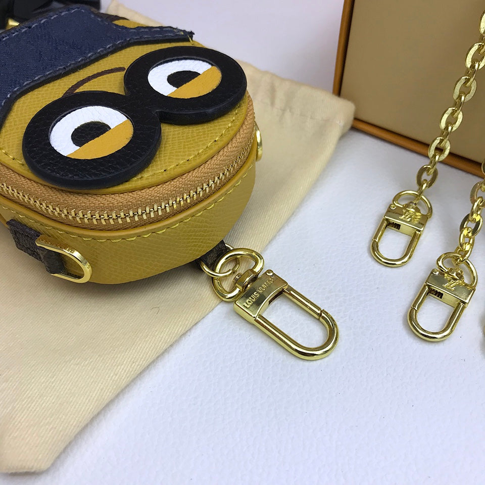 EN - Lux Keychains LUV 062