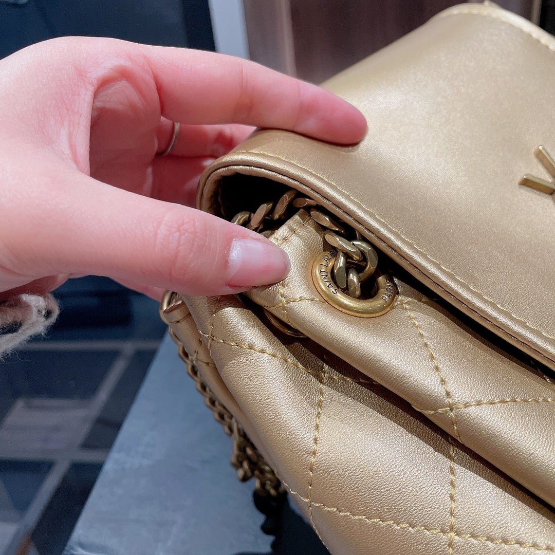 EN - New 1:1 rep  Bags SLY 209