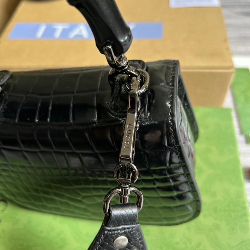 Top Quality -  Bags - 1367