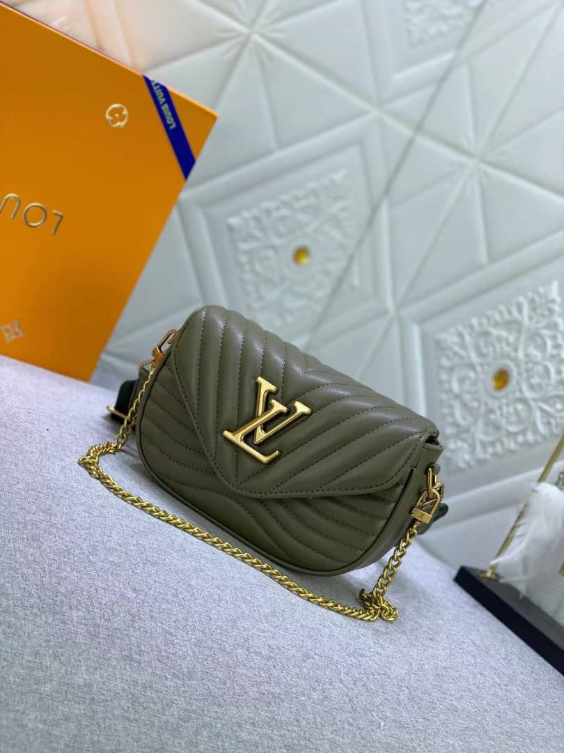 EN - New 1:1 rep  Bags LUV 613