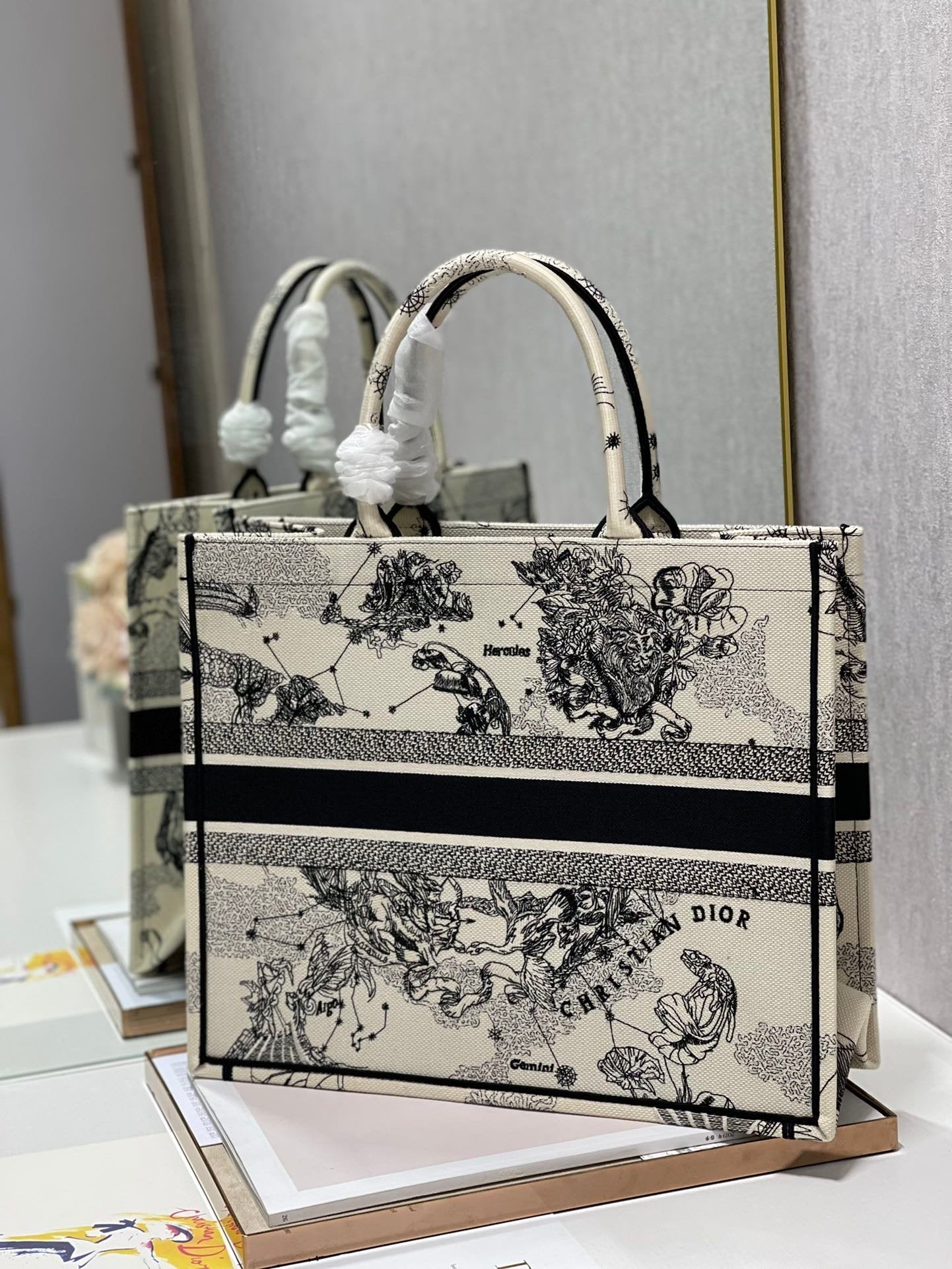 Top Quality Large Book Tote ZoTop Qualityac Embroidery, Black/Beige, For Women Womens Handbags, 41cm CD