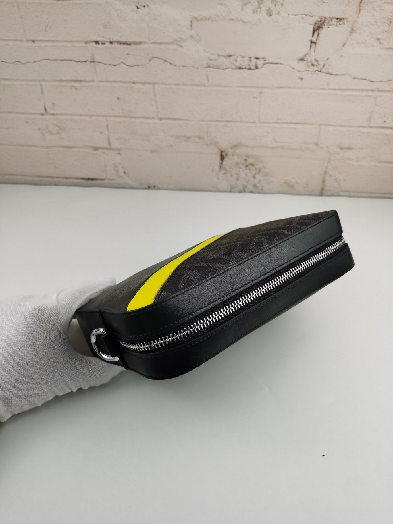 EN - New 1:1 rep  Bags FEI 175