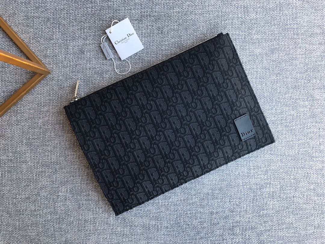 Top Quality A5 Pouch Black Unisex 10.5in/27cm CD 2ESCA338YSE_H03E