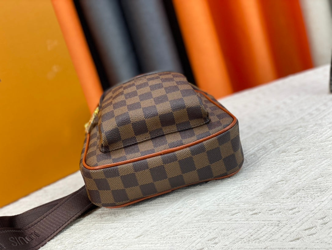New 1:1 rep Lux Bags LUV 892