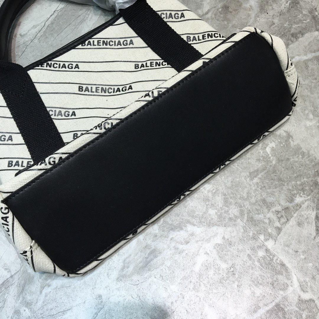 Top Quality Navy Small Cabas Tote Bag In White, For Women,  Bags 18.5in/47cm