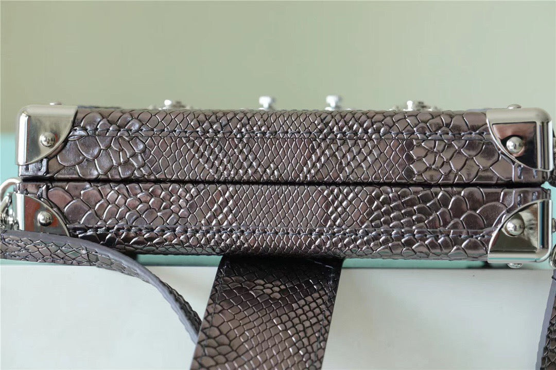 Top Quality Petite Malle High Shiny Alligator By Nicolas Ghesquiere SiTop Qualityer For Women,  Shoulder And Crossbody Bags 7.9in/20cm Top Quality 