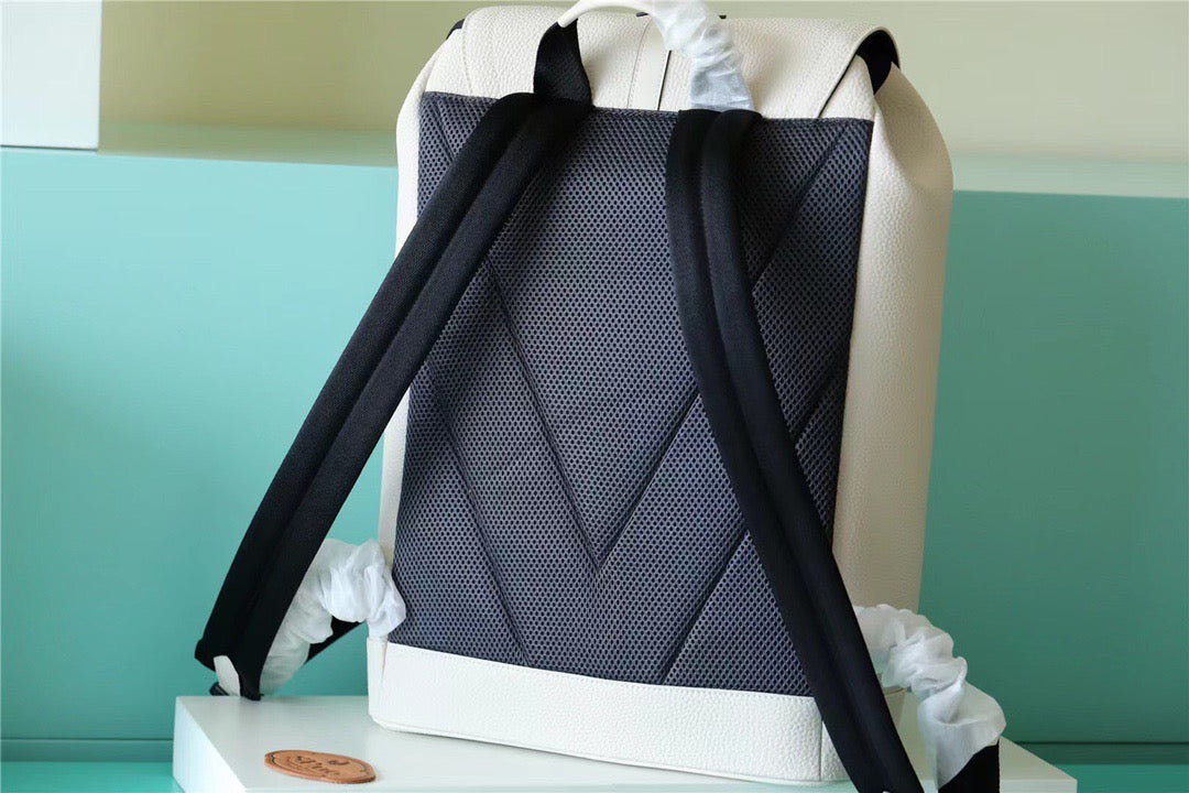 Top Quality Christopher Slim Backpack White Taurillon For Men, Bags 42cm Top Quality M58644
