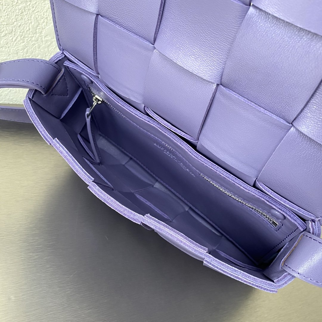 Top Quality Cassette Violet, For Women, Women’s Bags 9in/23cm 578004VMAY14214