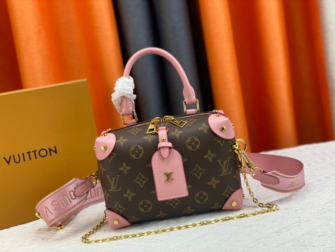 EN - New 1:1 rep  Bags LUV 661