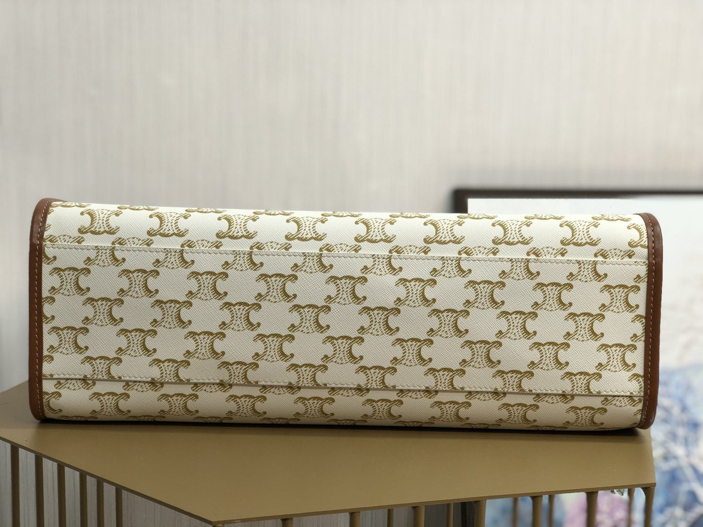 Top Quality Mini Horizontal Cabas In Triomphe Canvas White For Women 14in/35cm 199742BZJ.01BC