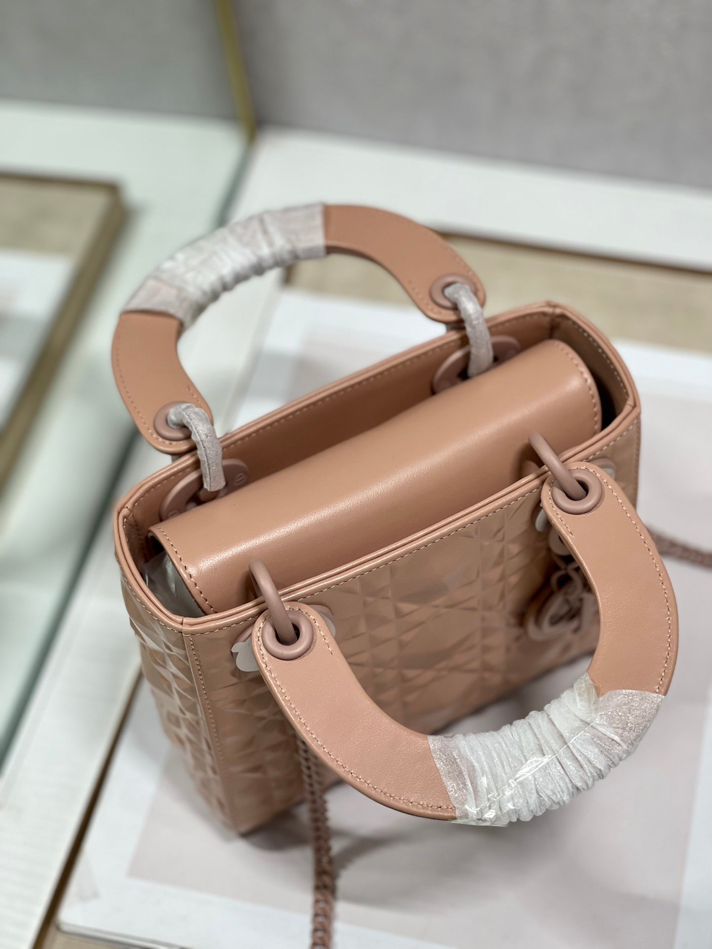 Top Quality Mini Lady Bag Cannage with Beaded Motif, Brown, For Women Womens Handbags, Crossbody Bags, 18cm CD
