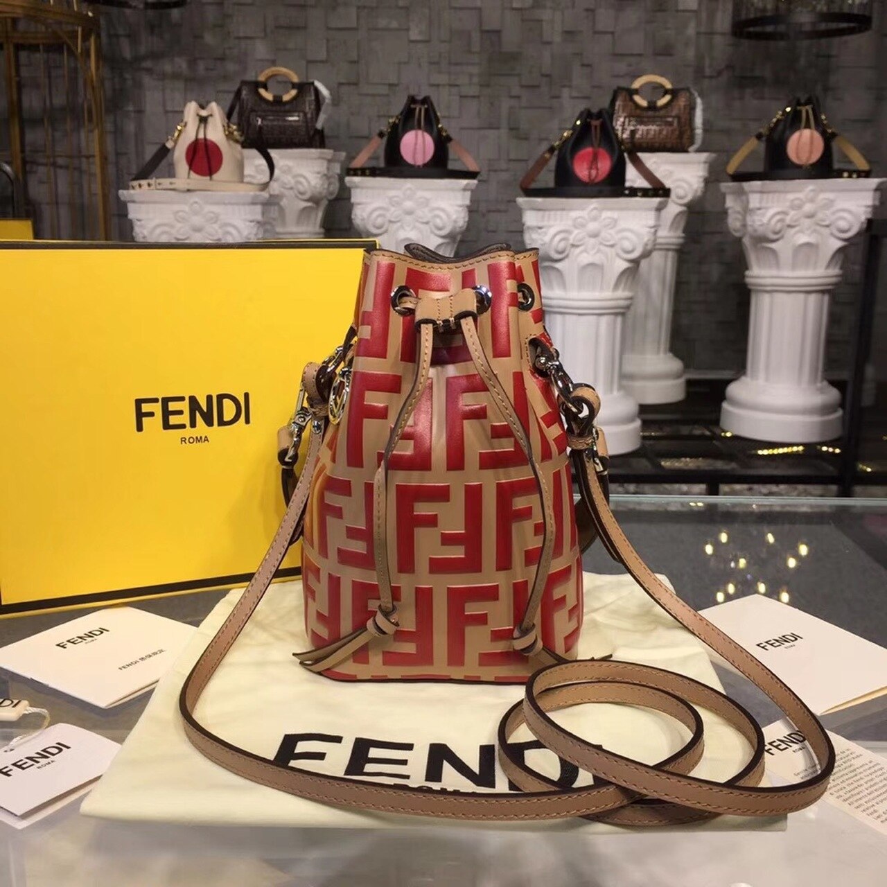 Top QualityTop Quality Mon Tresor Beige/Red For Women, Women’s Handbags, Shoulder And Crossbody Bags 7in/18cm FF 8BS010
