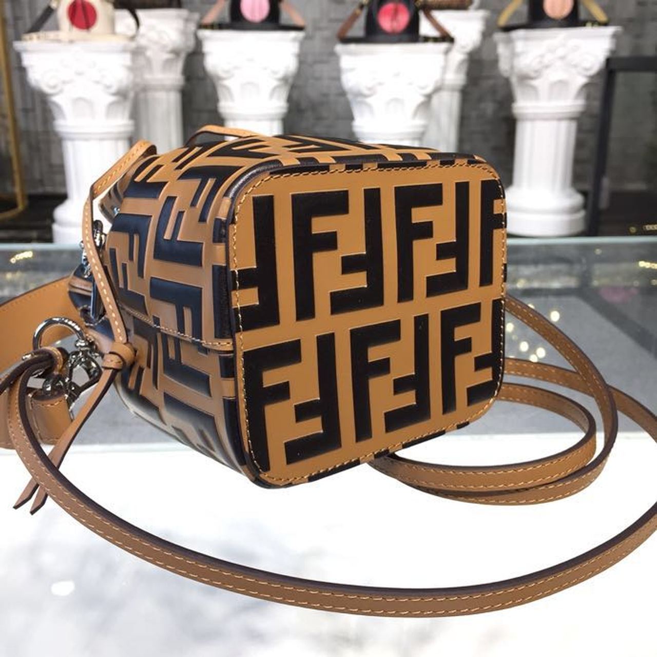 Top QualityTop Quality Mon Tresor Bucket Bag Brown/Black For Women, Women’s Handbags, Shoulder And Crossbody Bags 7in/18cm FF 8BS010A659F13VK