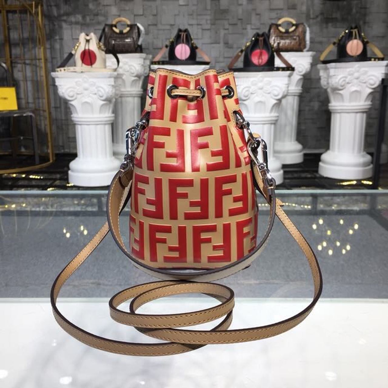 Top QualityTop Quality Mon Tresor Beige/Red For Women, Women’s Handbags, Shoulder And Crossbody Bags 7in/18cm FF 8BS010
