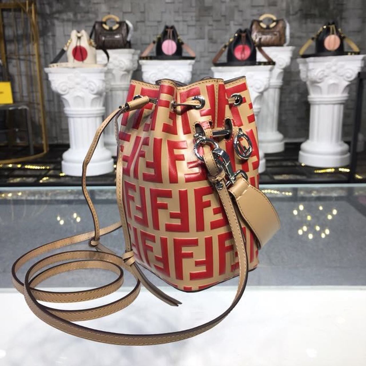 Top QualityTop Quality Mon Tresor Beige/Red For Women, Women’s Handbags, Shoulder And Crossbody Bags 7in/18cm FF 8BS010