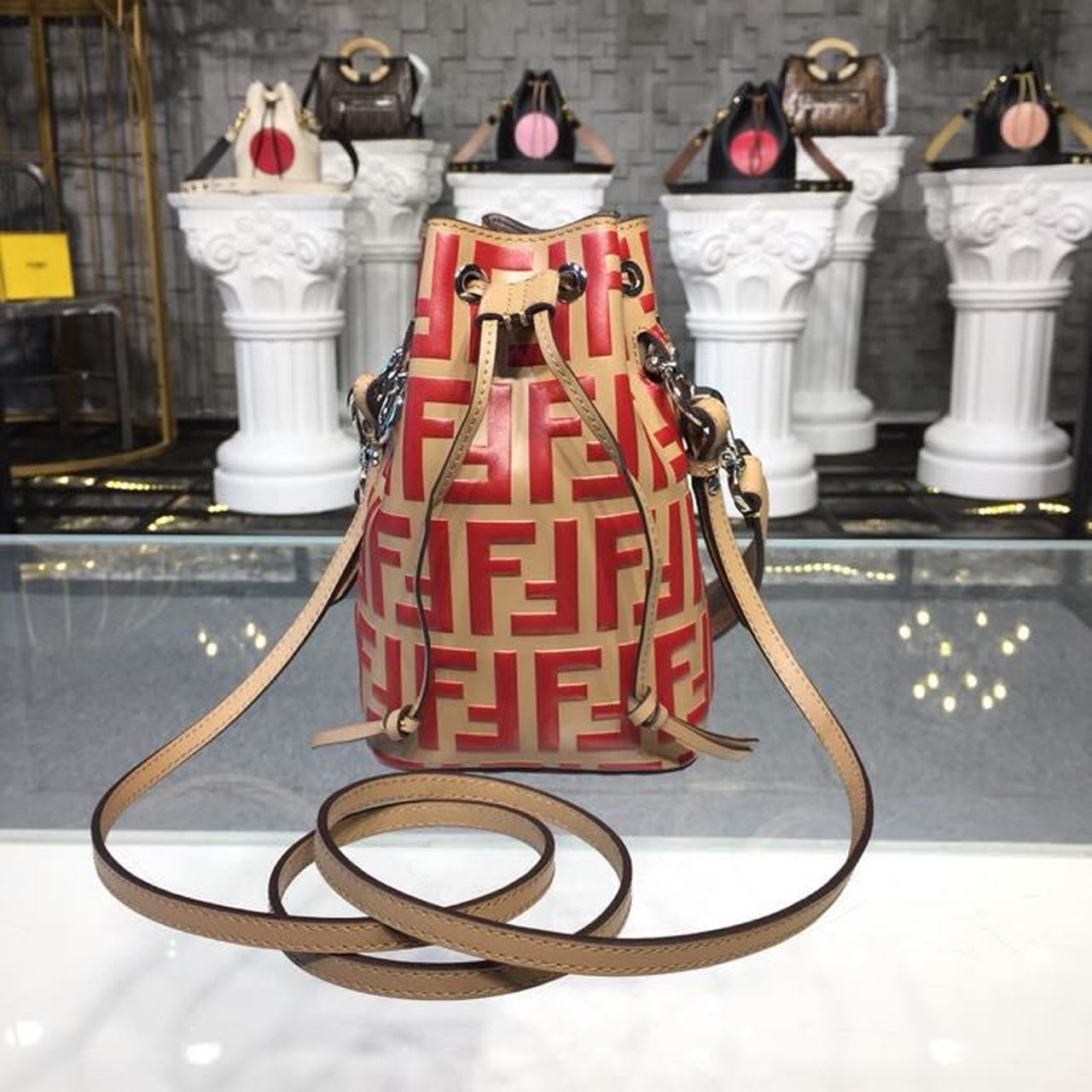Top QualityTop Quality Mon Tresor Beige/Red For Women, Women’s Handbags, Shoulder And Crossbody Bags 7in/18cm FF 8BS010