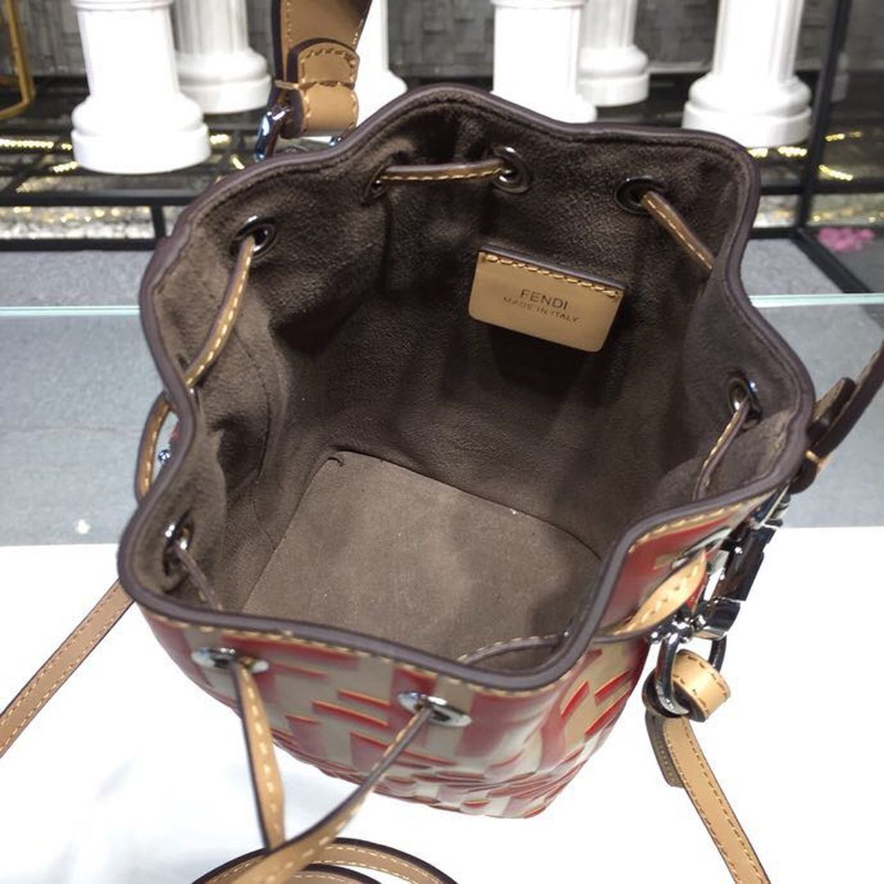 Top QualityTop Quality Mon Tresor Beige/Red For Women, Women’s Handbags, Shoulder And Crossbody Bags 7in/18cm FF 8BS010