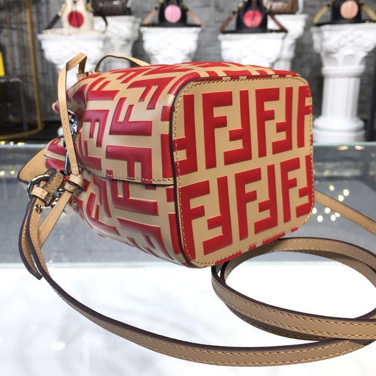 Top QualityTop Quality Mon Tresor Beige/Red For Women, Women’s Handbags, Shoulder And Crossbody Bags 7in/18cm FF 8BS010