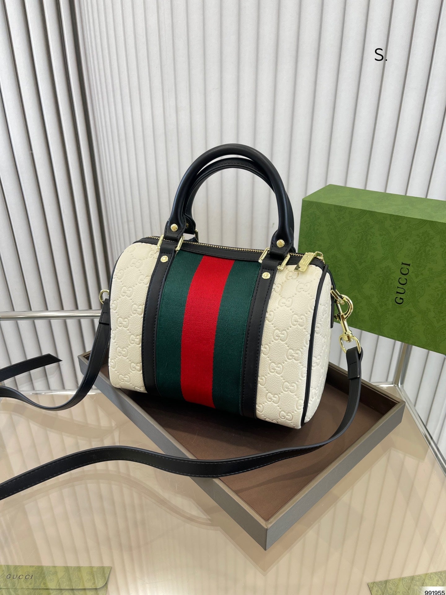 EN - New 1:1 rep  Bags GCI 538