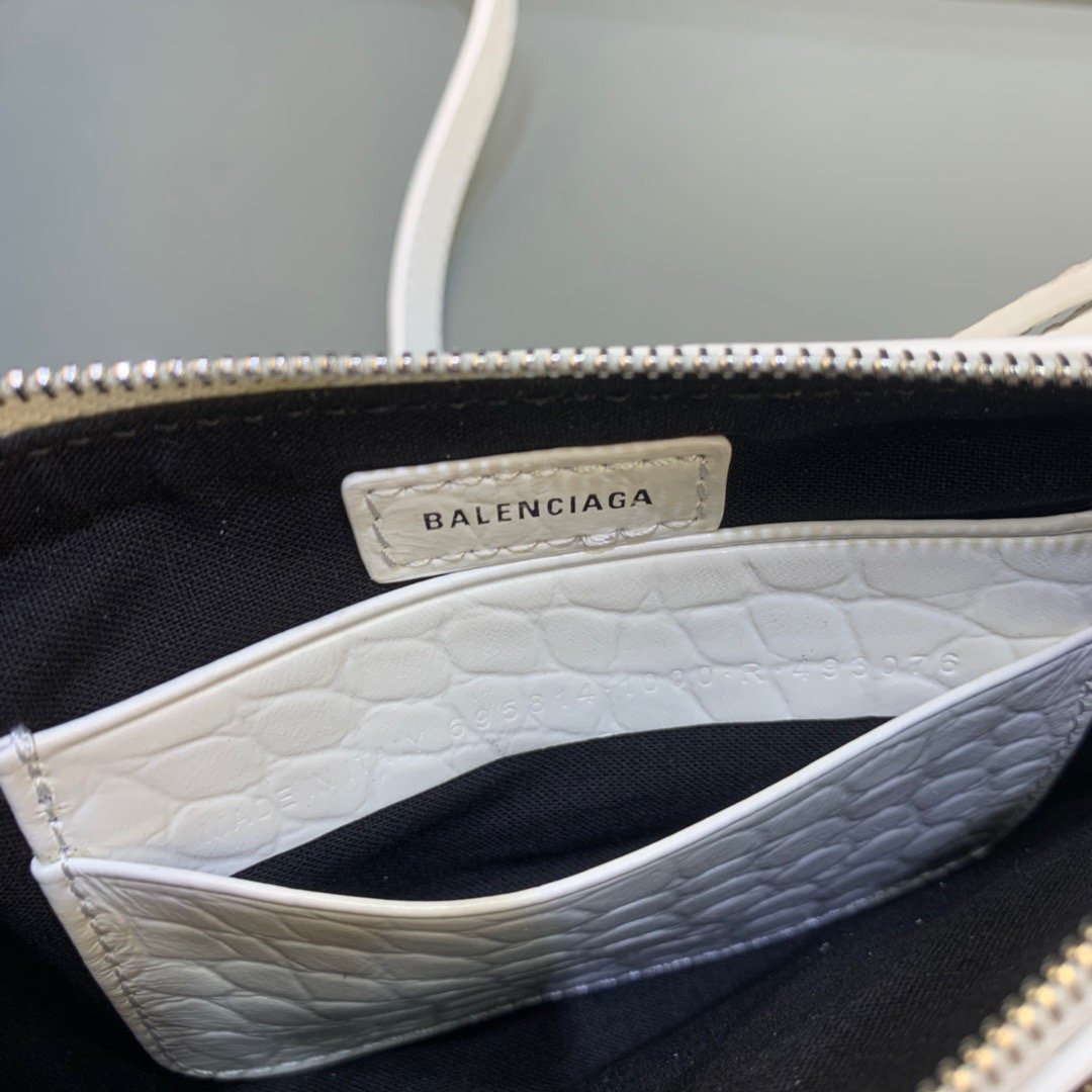 Top Quality Le Cagole Mini Bag With Chain In White, For Women,  Bags 8.2in/21cm