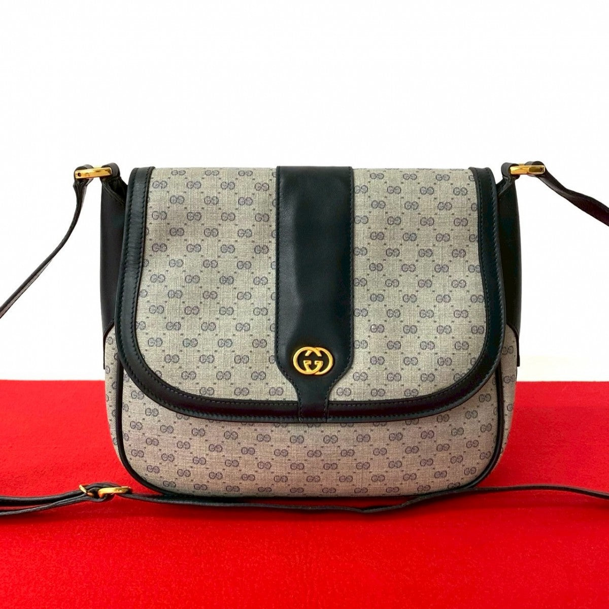 GUCCI Shoulder Bag leather Navy