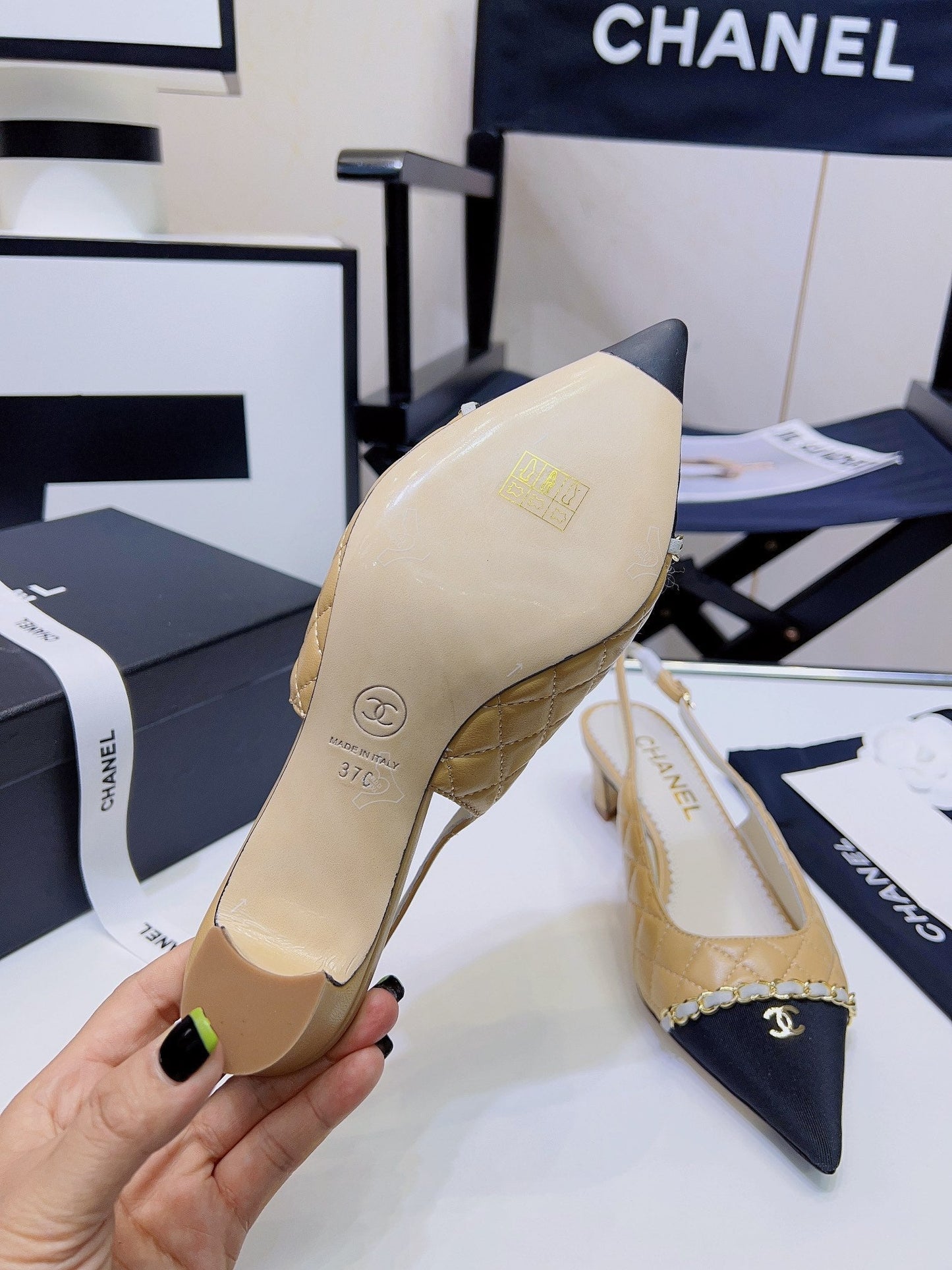 New 1:1 rep CHL High Heel Shoes 018