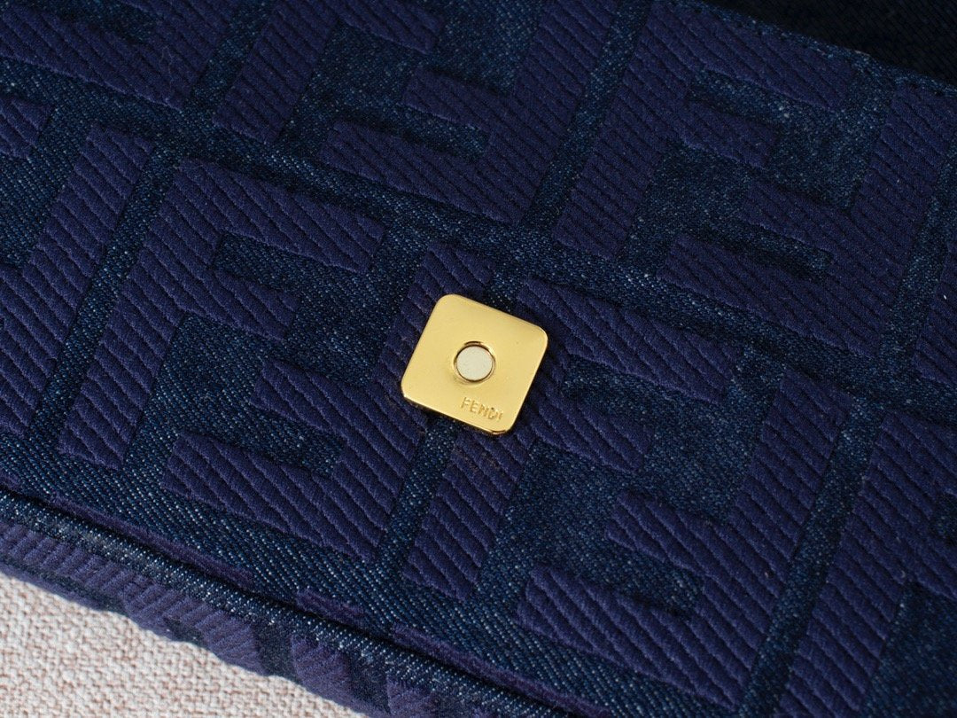 EN - New 1:1 rep  Bags FEI 081
