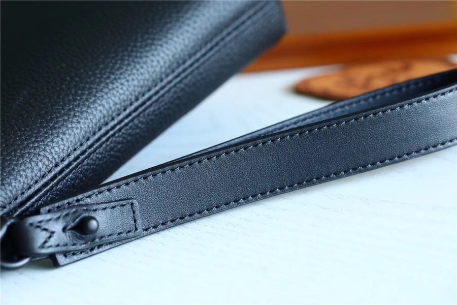 Top Quality Pochette Ipad Black Aerogram For Men, Wallet 30cm Top Quality M81029